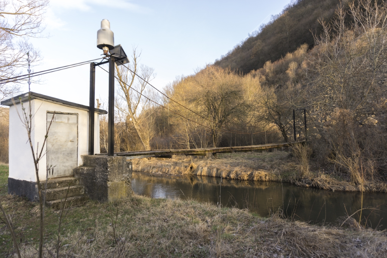 Хидрометрична станция на река Нишава с въжен мост
